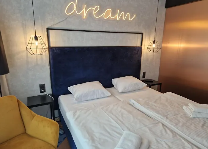 Biala Perla Sunny Mountain 601 * Siena