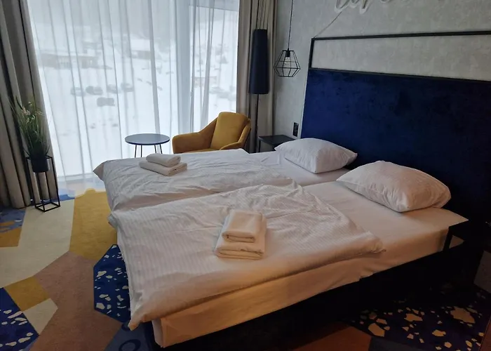 Biala Perla Sunny Mountain 601 Sienna (Klodzko)